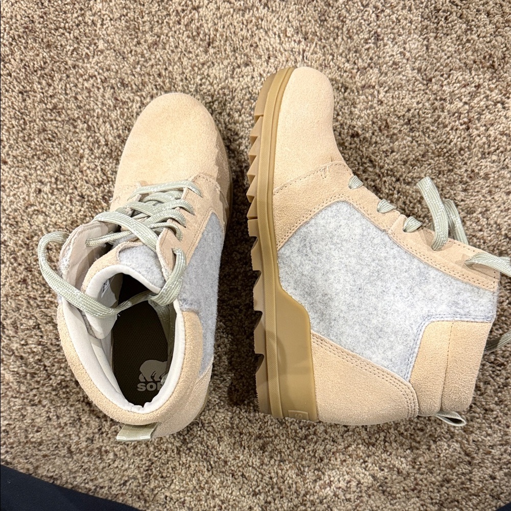 Sorel Beige Suede & Light Gray Wool Ankle Bootie